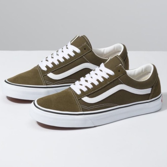 Vans Shoes - Vans Old School